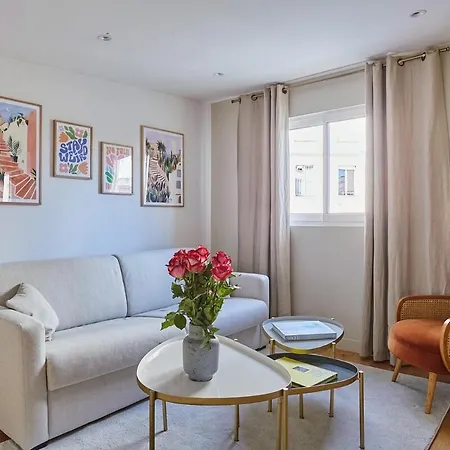 Center Of By Prestige Apartment